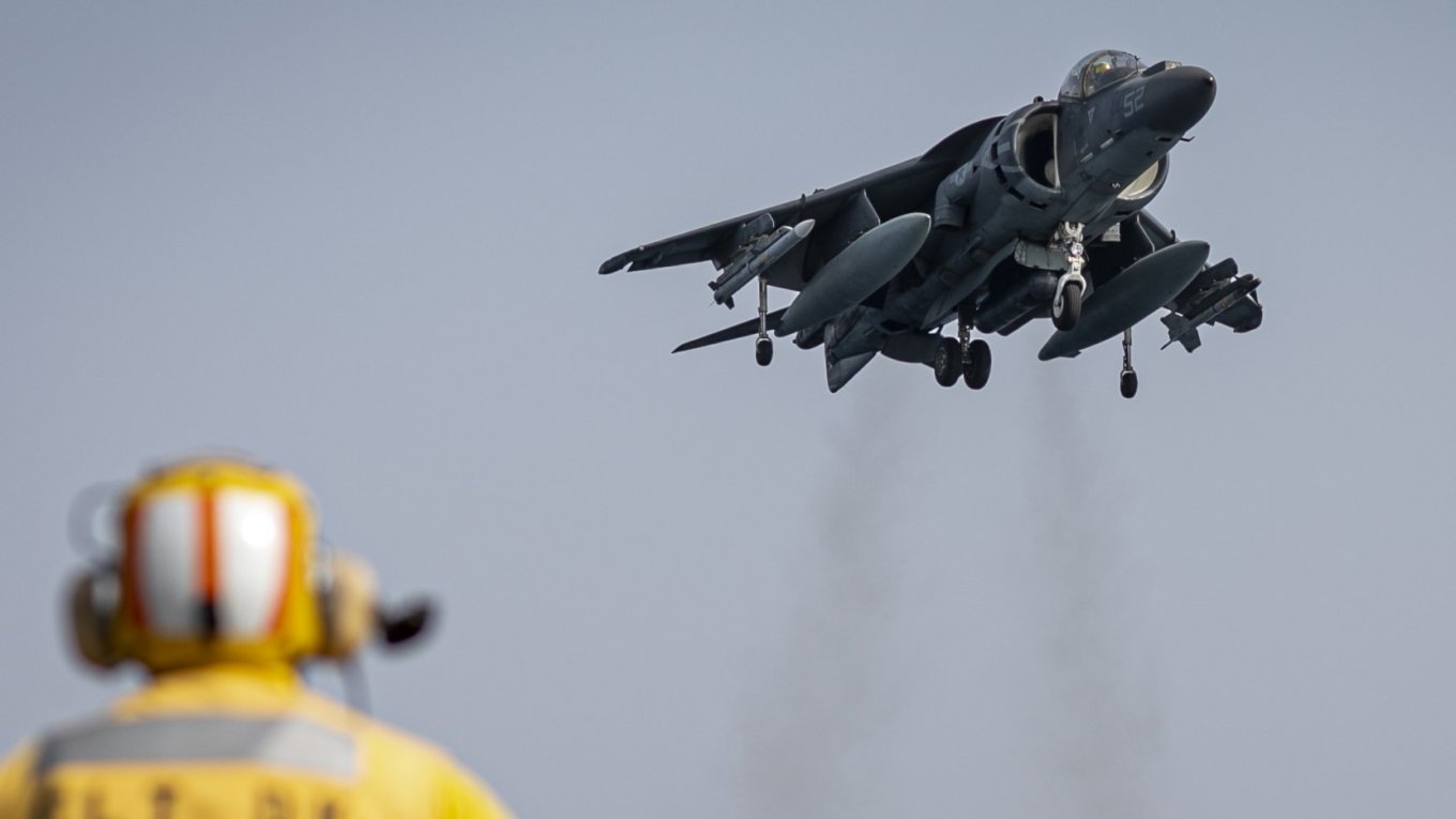 AV-8B Harrier